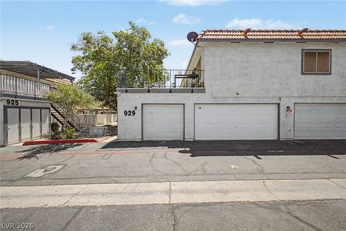 d-929 Willow Tree Dr, Las Vegas, NV, 89128-3361 | Card Image