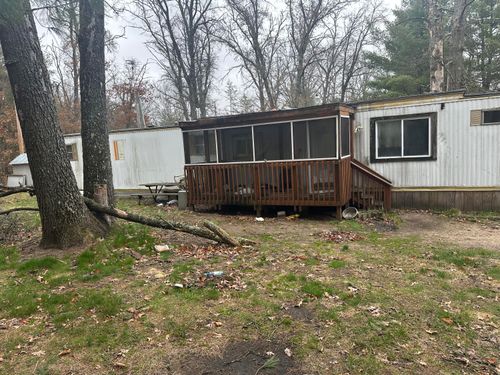 1156 E Michigan, Idlewild, MI, 49642-9763 | Card Image