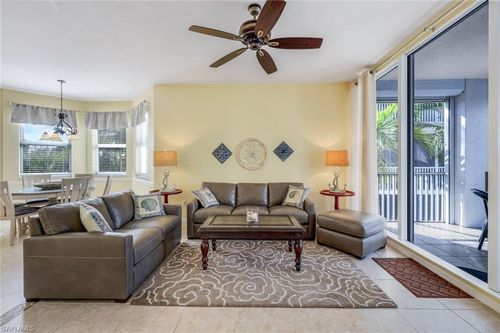 301-460 Launch Cir, NAPLES, FL, 34108-2369 | Card Image