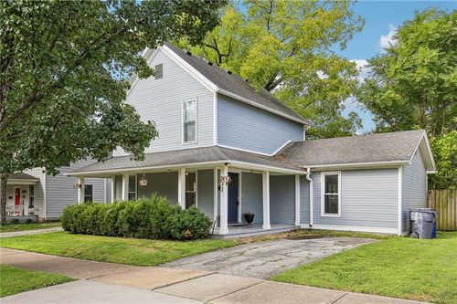 325 Cherry St, Olathe, KS, 66061-4426 | Card Image