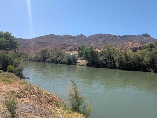 1047 E Riverside Dr, Truth Or Consequences, NM, 87901-2933 | Card Image