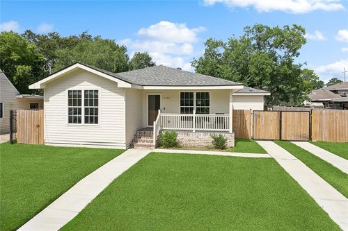4742 Louisa Dr, New Orleans, LA, 70126-4732 | Card Image