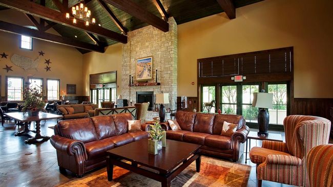 4526 Heather Crossing Rd, House other with 4 bedrooms, 4 bathrooms and 3 parking in Fulshear TX | Image 7
