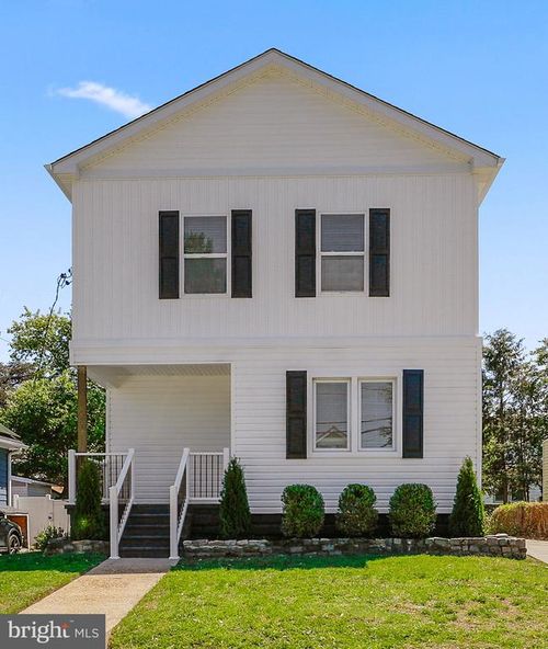 122 E Park Ave, HADDON TOWNSHIP, NJ, 08107-1035 | Card Image