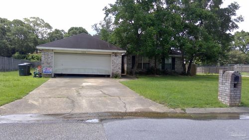 5549 Shadow Grove Blvd, Pensacola, FL, 32526-1047 | Card Image