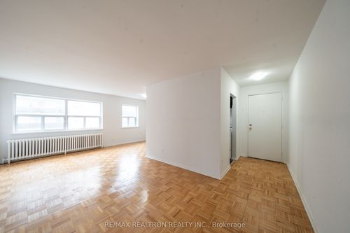 61-2049 Prospect St, Burlington, ON, L7R1Z2 | Card Image