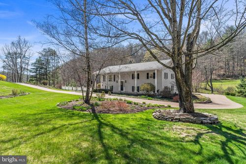 1036 Ulrich Rd, JULIAN, PA, 16844-8744 | Card Image