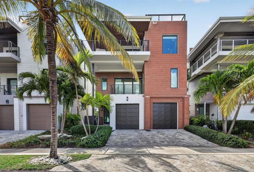 336 Balboa St, Hollywood, FL, 33019-4602 | Card Image
