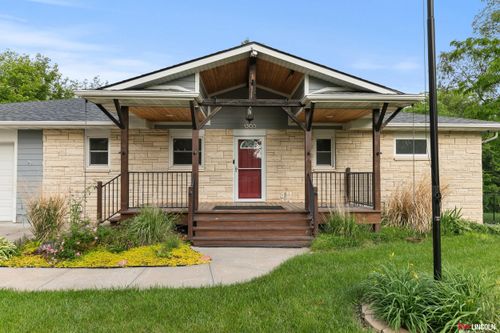 1305 S 4th Ave, Beatrice, NE, 68310-4827 | Card Image