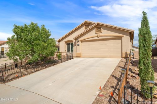 1815 Willow Oak Ln, Sierra Vista, AZ, 85635-8111 | Card Image