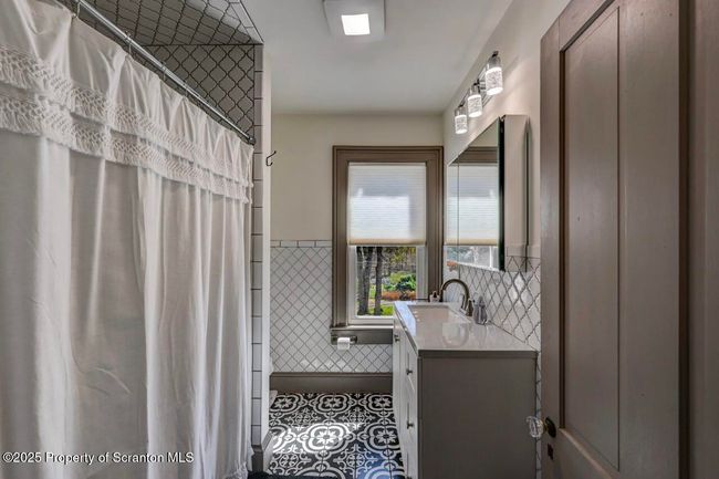 112 Weatherby St 55 Large | Image 58