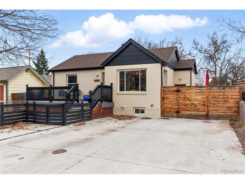 1678 Verbena St, Denver, CO, 80220-2135 | Card Image