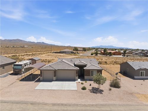 7494 E Morningside Dr, Kingman, AZ, 86401-8240 | Card Image