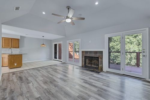 3406 Westside Cv, Austin, TX, 78731-4262 | Card Image