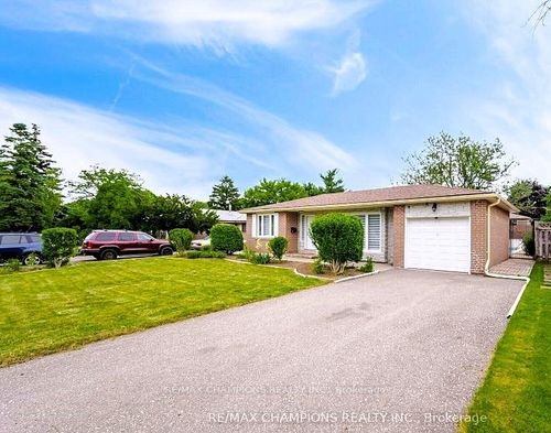 53 Beechwood Cres, Brampton, ON, L6T1X9 | Card Image