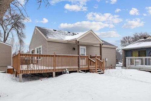 3563 Pilgrim Ln N, Plymouth, MN, 55441-2473 | Card Image