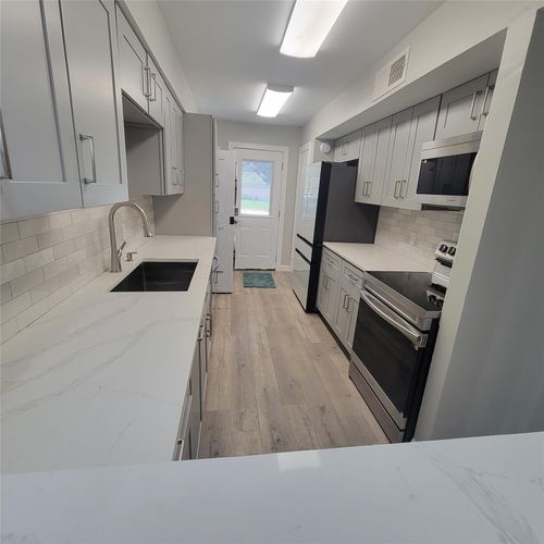 apt-b1-5210 Arboles Dr, Houston, TX, 77035-2836 | Card Image