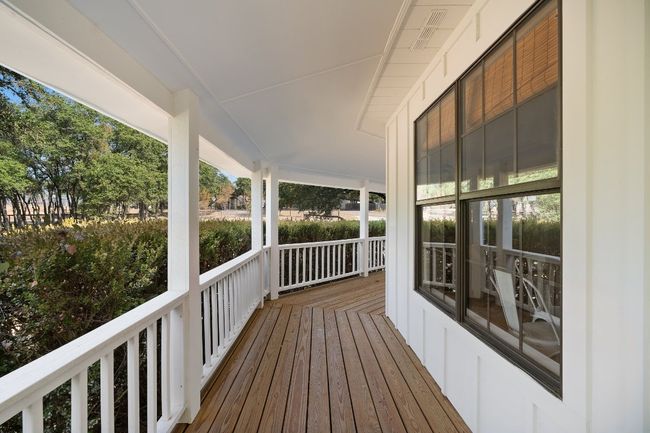 Deck with a porch | Image 4