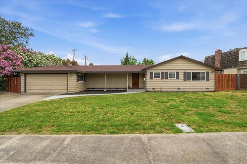 4607 Hixon Circle, Carmichael, CA, 95608 | Card Image