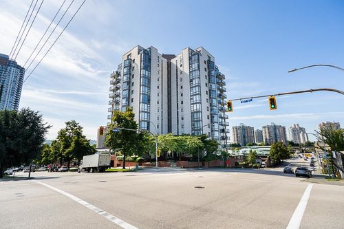 403-98 Tenth St, New Westminster, BC, V3M6L8 | Card Image