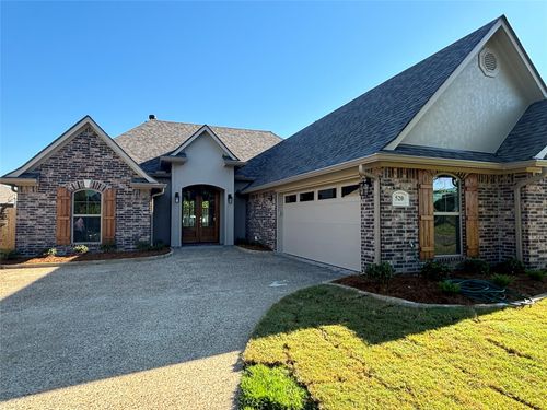520 Half Moon Ln, Bossier City, LA, 71111-5576 | Card Image