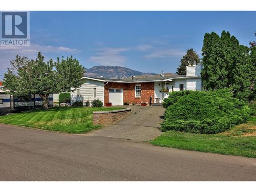 2370 Greenfield Ave, Kamloops, BC, V2B4P4 | Card Image