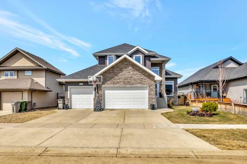 2010 56 Ave, Lloydminster, AB, T9V3M4 | Card Image