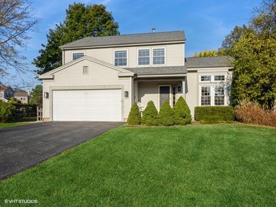 2 Waterbury Court, House other with 4 bedrooms, 2 bathrooms and 2 parking in Lake Zurich IL | Image 2