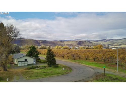 506 F St, Dallesport, WA, 98617-0683 | Card Image