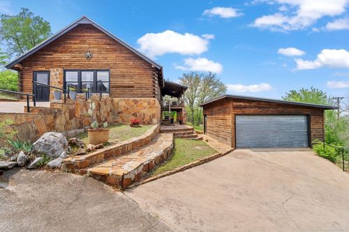 210 Circle Rd, Horseshoe Bay, TX, 78657-9408 | Card Image
