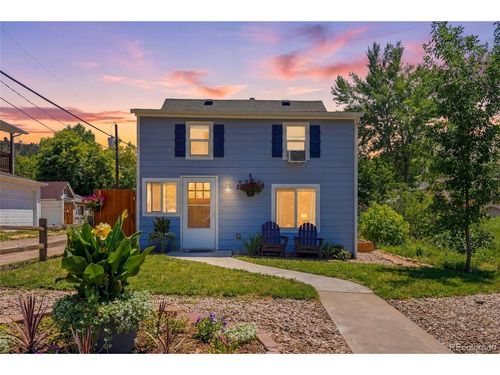 317 3rd Ave, Lyons, CO, 80540-5051 | Card Image