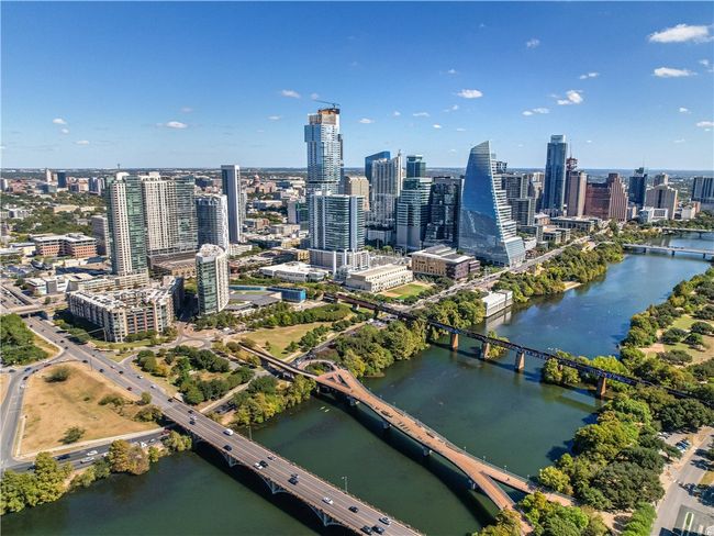 UNIT-1802 - 222 West Ave, Condo with 2 bedrooms, 2 bathrooms and null parking in Austin TX | Image 40
