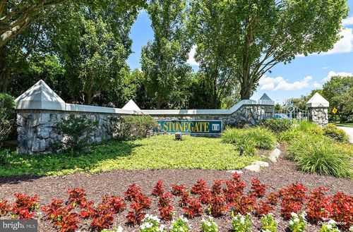 806 Wharton Rd, Mount Laurel, NJ, 08054-5267 | Card Image