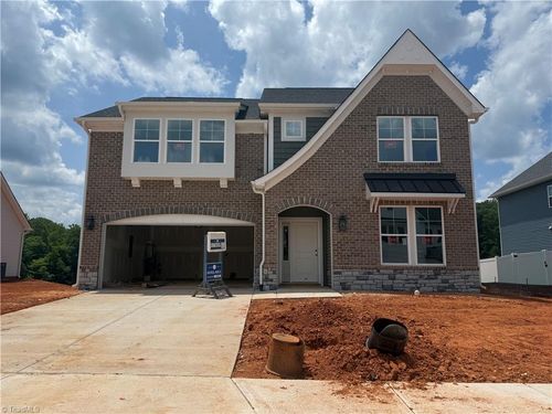 4544 Hanes Lake Dr, Winston-Salem, NC, 27106-9939 | Card Image