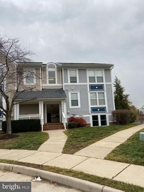 unit-302-20590 Cornstalk Ter, ASHBURN, VA, 20147-3983 | Card Image