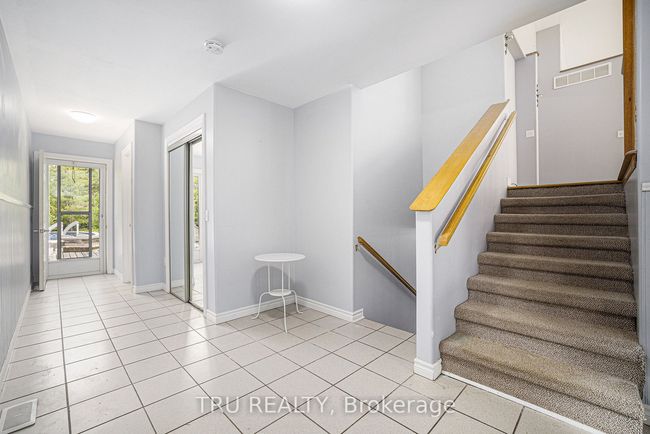 1060 7 Th Line, House other with 5 bedrooms, 3 bathrooms and 10 parking in Carleton Place ON | Image 8