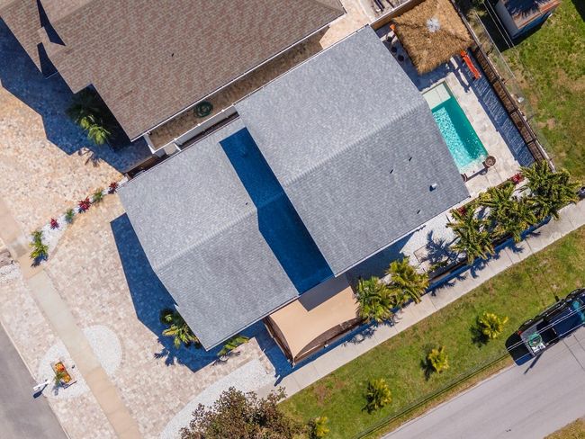 BIG CORNER LOT | Image 59