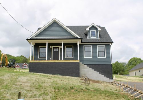 118 Crows Hill Drive, Gordonsville, TN, 38563 | Card Image