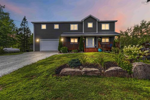 43 Juniper Way, Hubley, NS, B3Z1A7 | Card Image