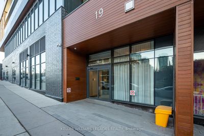 PH21 - 19 Western Battery Rd, Condo with 1 bedrooms, 2 bathrooms and null parking in Toronto ON | Image 2