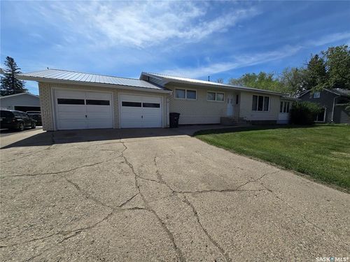 212 Prairie Street, Yellow Grass, SK, S0G5J0 | Card Image