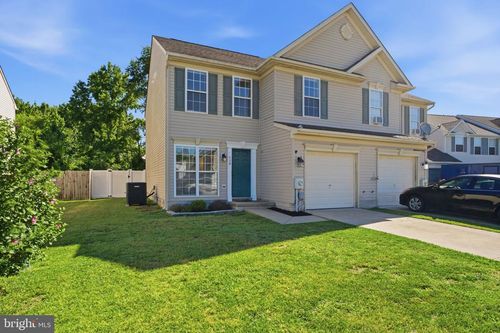 530 Vaughn Ave, GREENSBORO, MD, 21639-1417 | Card Image