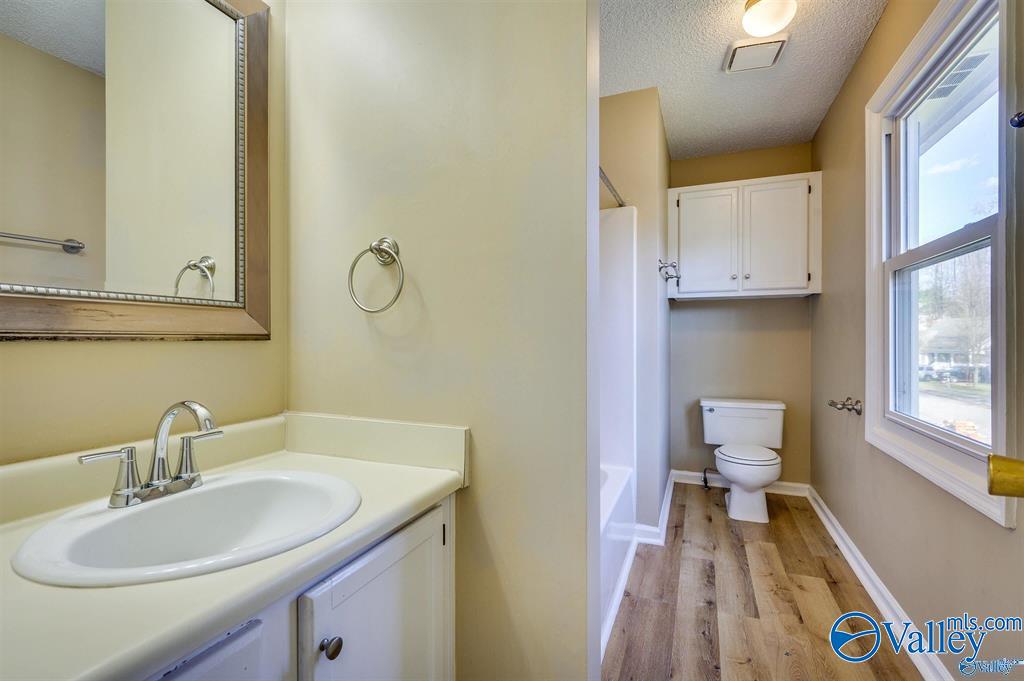 Residential Lease in Madison 5