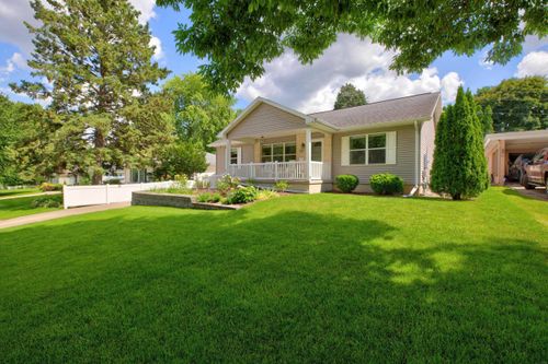 247 Martin Rd, Waterloo, IA, 50701-3840 | Card Image