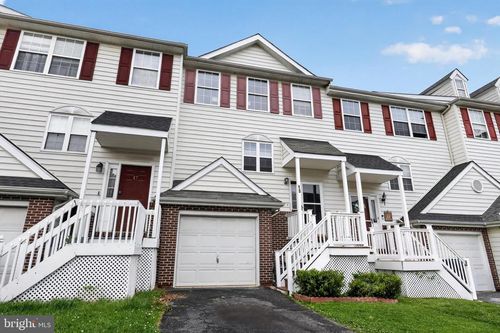 15 Ann Marie Ct, NEWARK, DE, 19702-5435 | Card Image