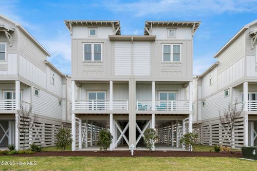2-904 Second St S, Carolina Beach, NC, 28428-5342 | Card Image
