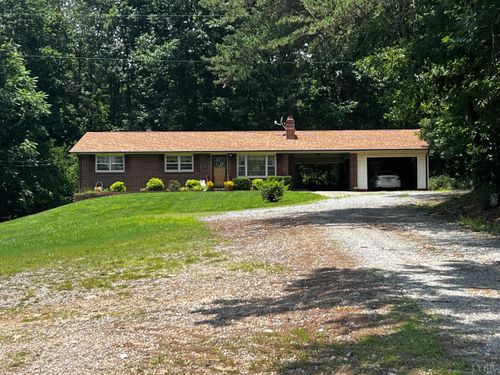 34881 U S Highway 29, Gretna, VA, 24557-3108 | Card Image