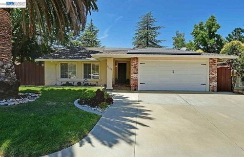 1151 Bordeaux St, Pleasanton, CA, 94566-7208 | Card Image
