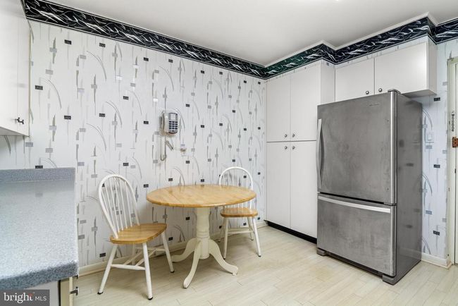 APT-401 - 7 Slade Ave, Condo with 3 bedrooms, 2 bathrooms and null parking in Baltimore MD | Image 16