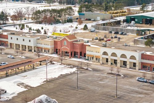 3034 Village Park Dr, PLOVER, WI, 54467-4300 | Card Image